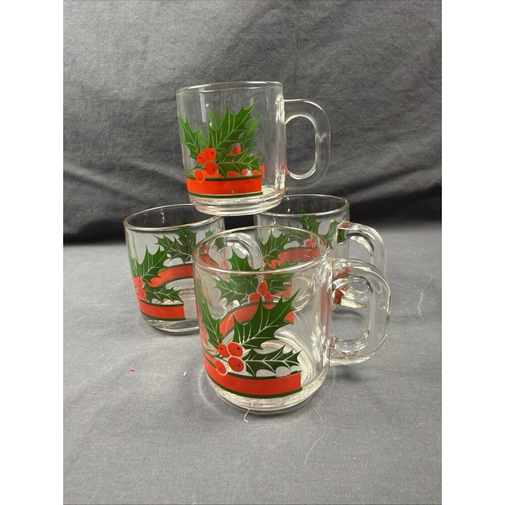 Libbey Christmas Glass Coffee Mug Holly and Berries Set of 4 Vintage